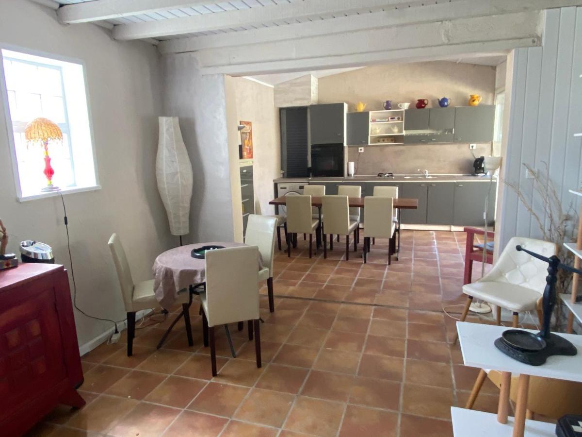 Les Romarins Bed & Breakfast Crestet Exterior photo