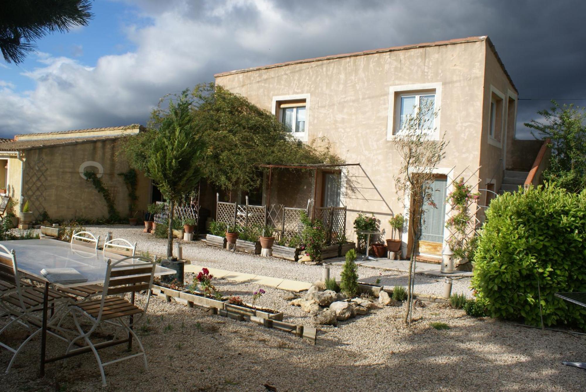 Les Romarins Bed & Breakfast Crestet Exterior photo