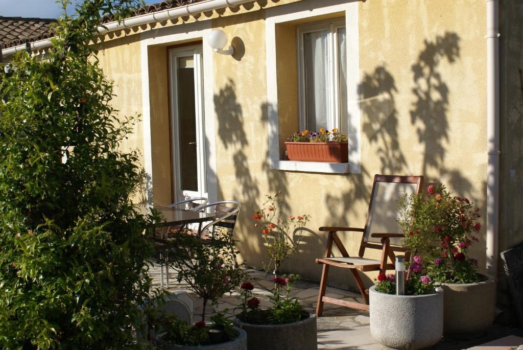 Les Romarins Bed & Breakfast Crestet Room photo